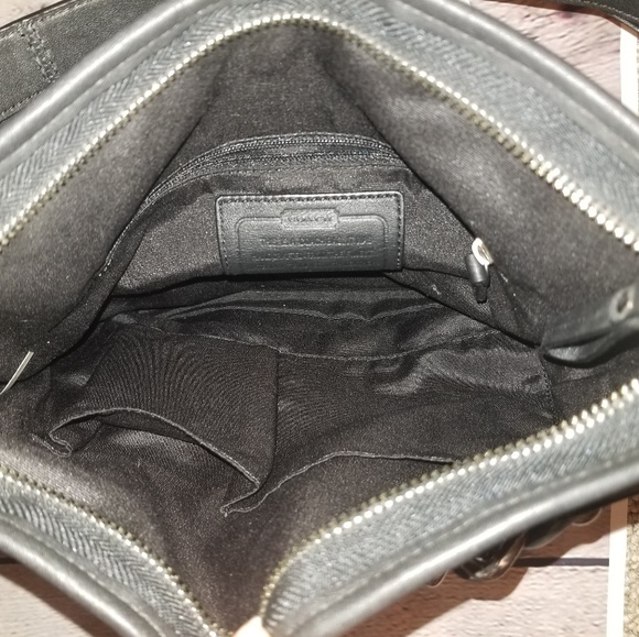 NWT Coach F19730 Signature Optic Chain Bag – Black - Picture 7 of 7